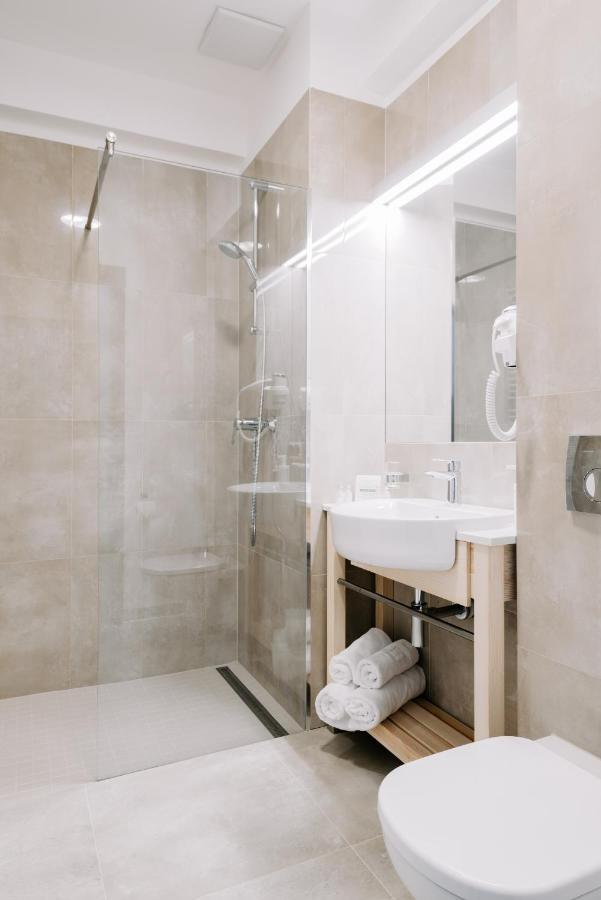 Green Loft กดิเนีย ภายนอก รูปภาพ